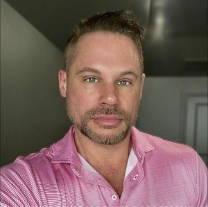 Meet your Posher, Chris